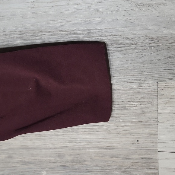 🛍Athleta Womens S Chroma 7/8 Tight Burgundy Pink Color Block Leggings Active‎ - Picture 7 of 7